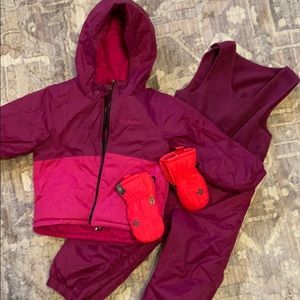 Columbia Snow Set- plum and dark pink color
